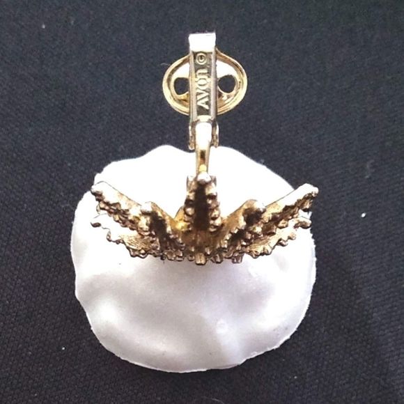 Vintage Avon Sunburst Earrings,Signed 'AVon ©'. - Picture 4 of 6